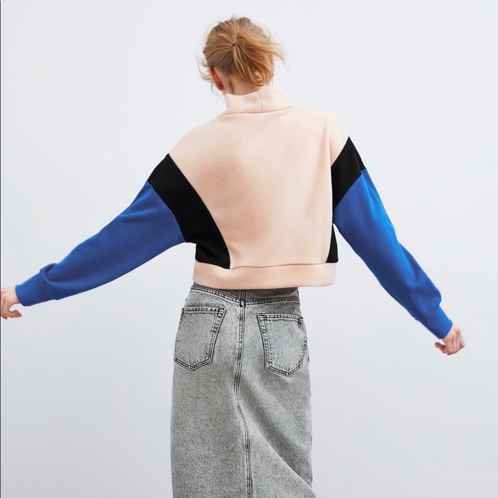 Cropped Fleece Top